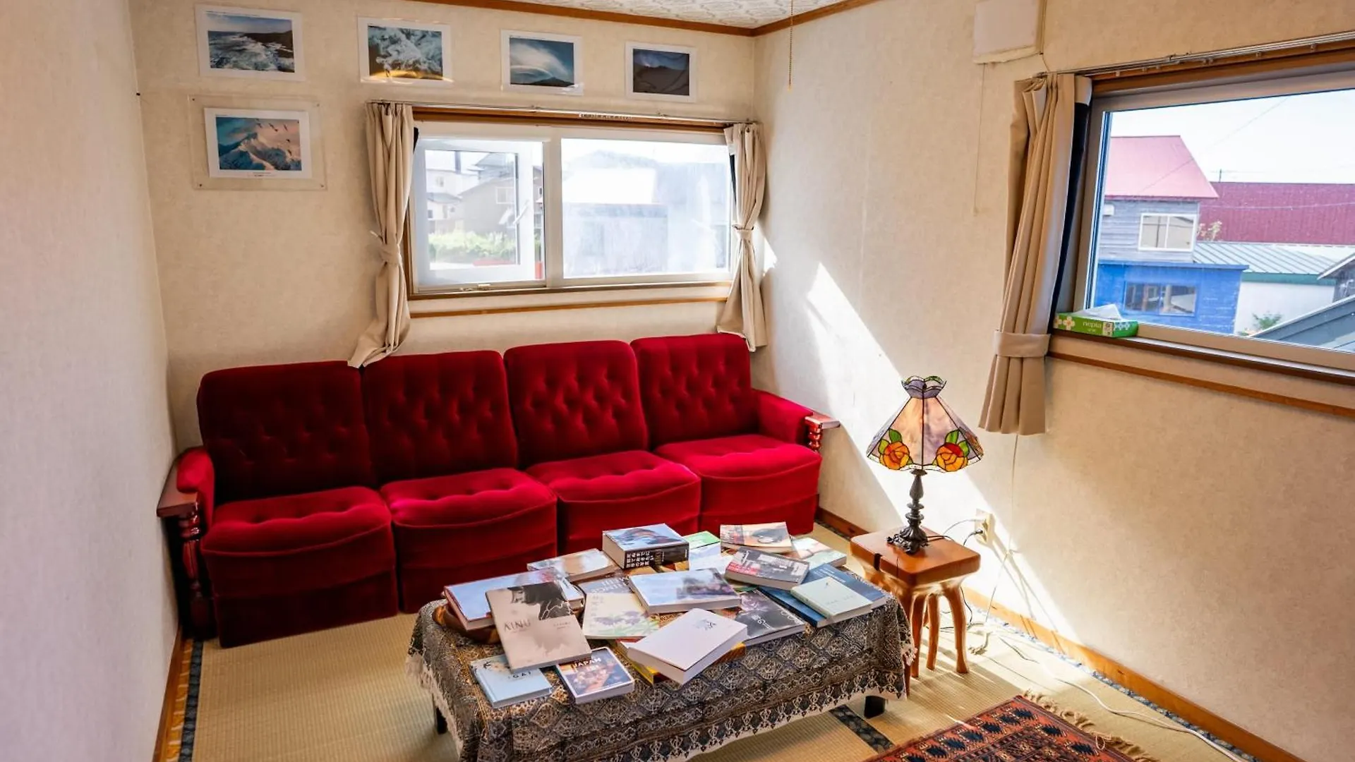 Rishiri Antique Inn ゲストハウス
